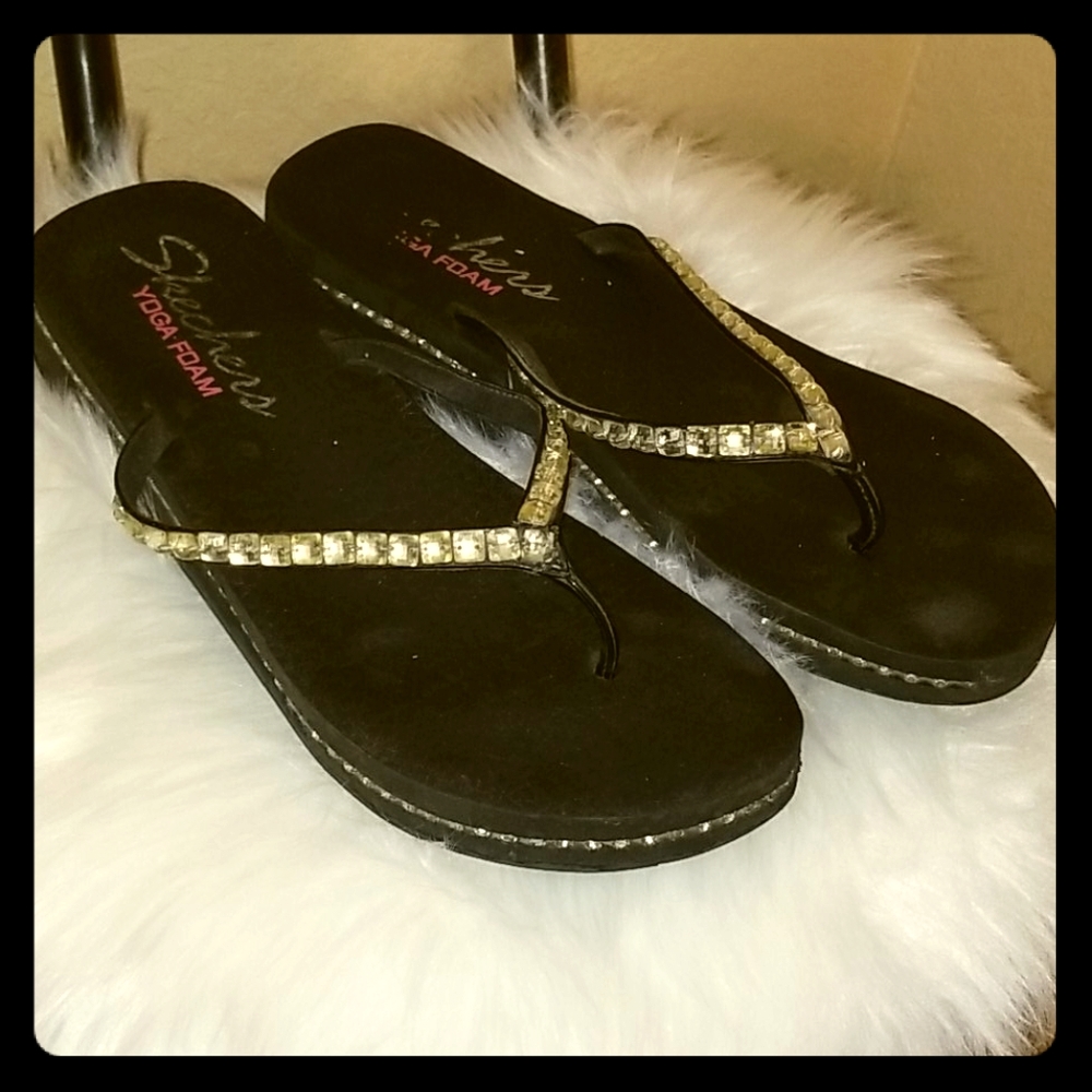 🛍 Skechers Bling Flip Flops
